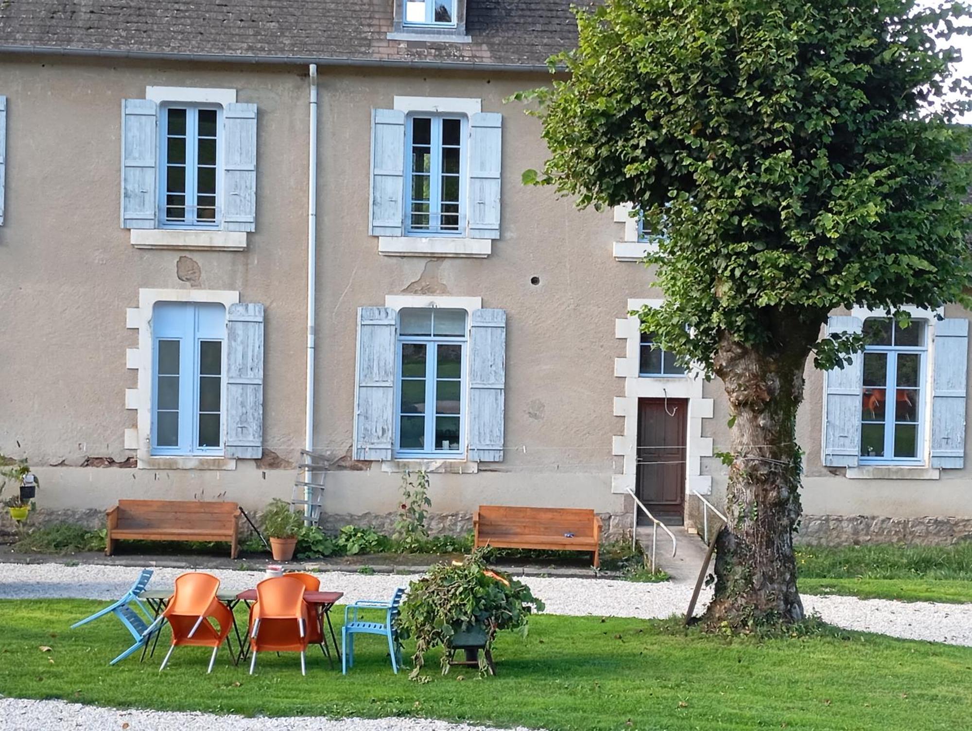 L' Ancienne Ecole Du Morvan *