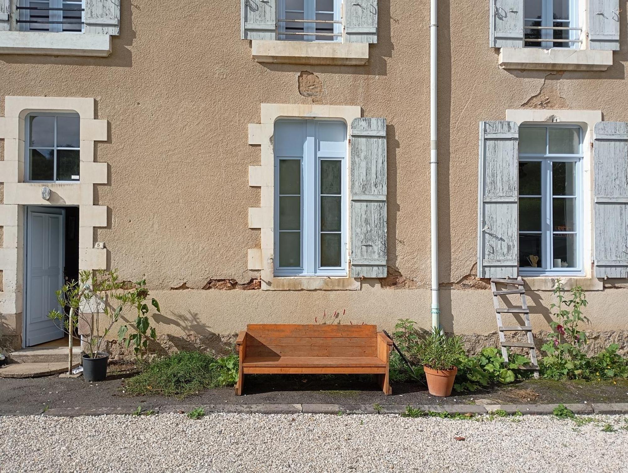 L' Ancienne Ecole Du Morvan * Larochemillay