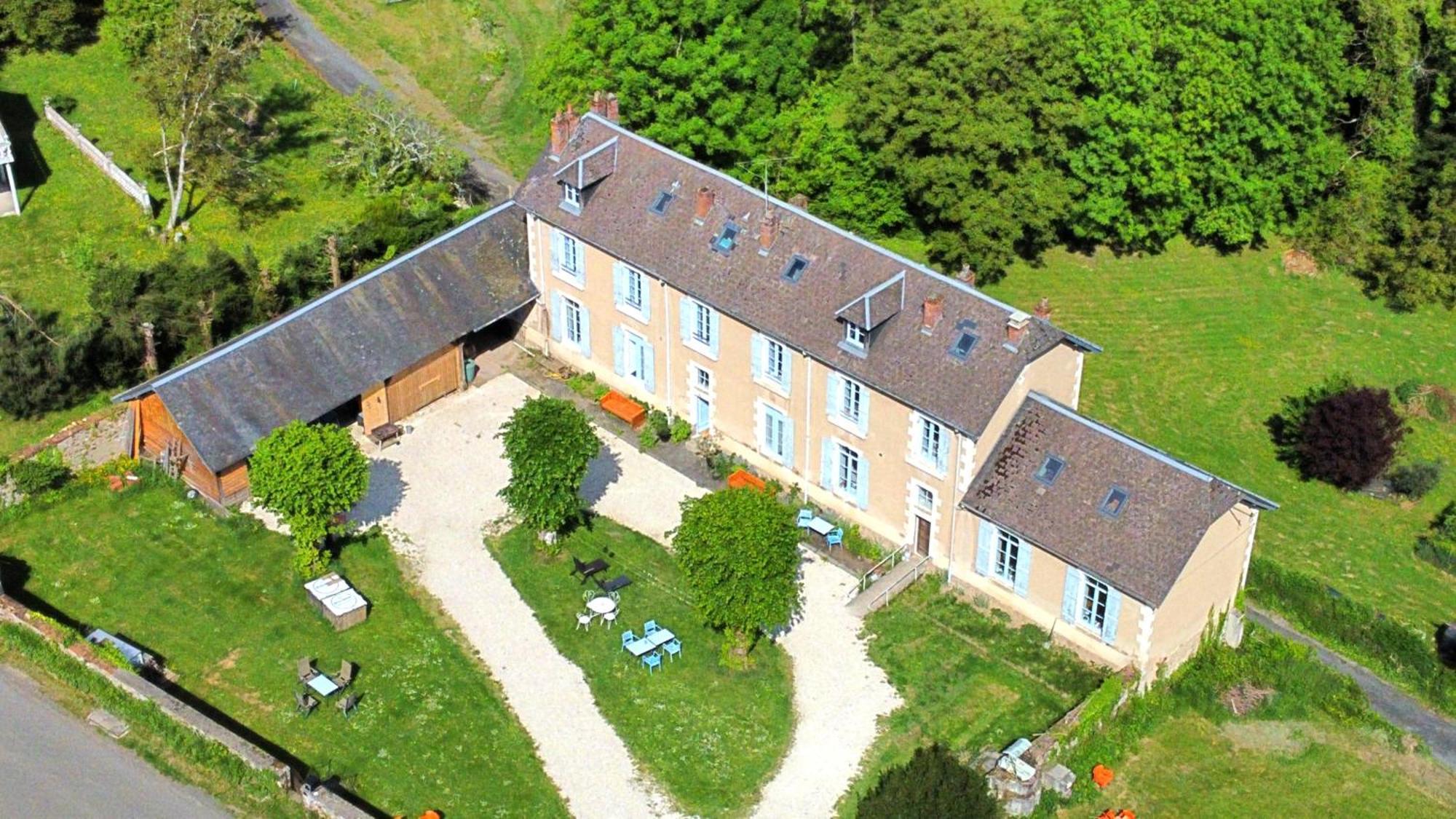 L' Ancienne Ecole Du Morvan *